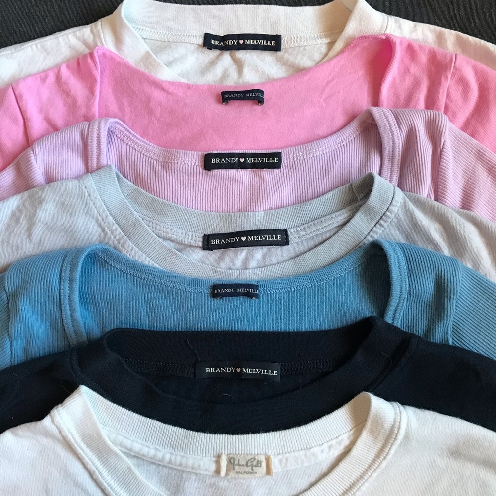 2-3 TOPS POPULAR BRAND MYSTERY BOX!